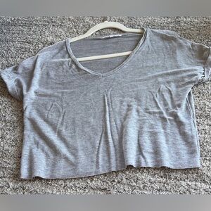 Gray Women's Casual short sleeve crop Top
 v neck
cropped length 

very cute
